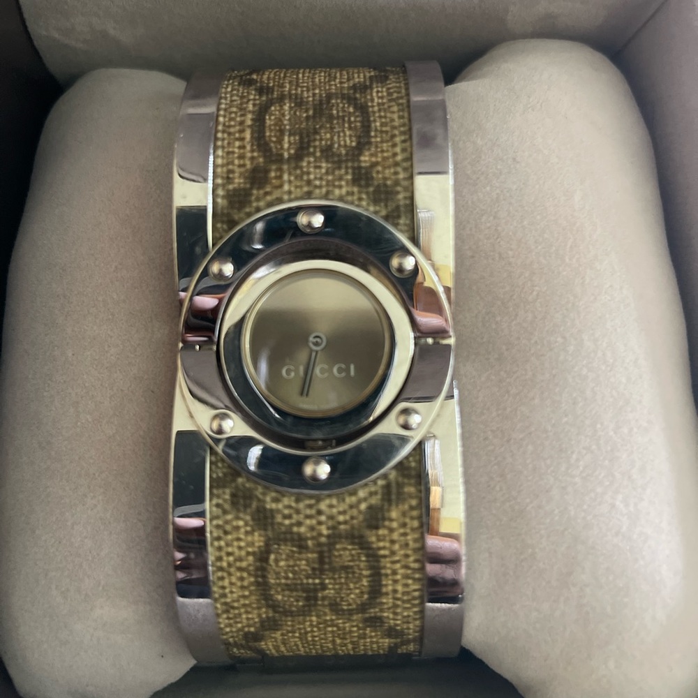 Gucci Watch